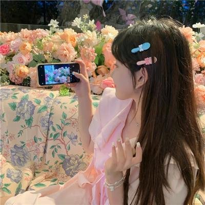 变身少女露比 海报